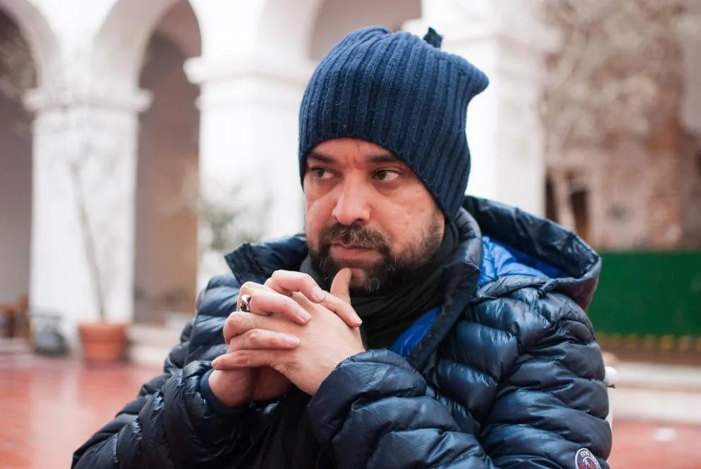 La biblioteca La Cultural inicia un ciclo de visitas de escritores con Leonardo Oyola