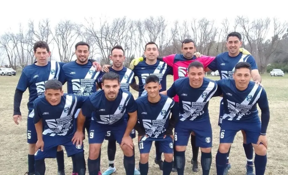 Fútbol Rural: Agrario volvió a ganar y es más puntero que nunca en Primera