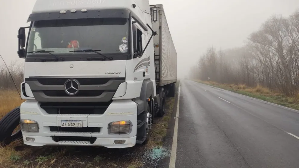 Dos camiones protagonizaron una colisión en Ruta 65, entre Pirovano y Urdampilleta