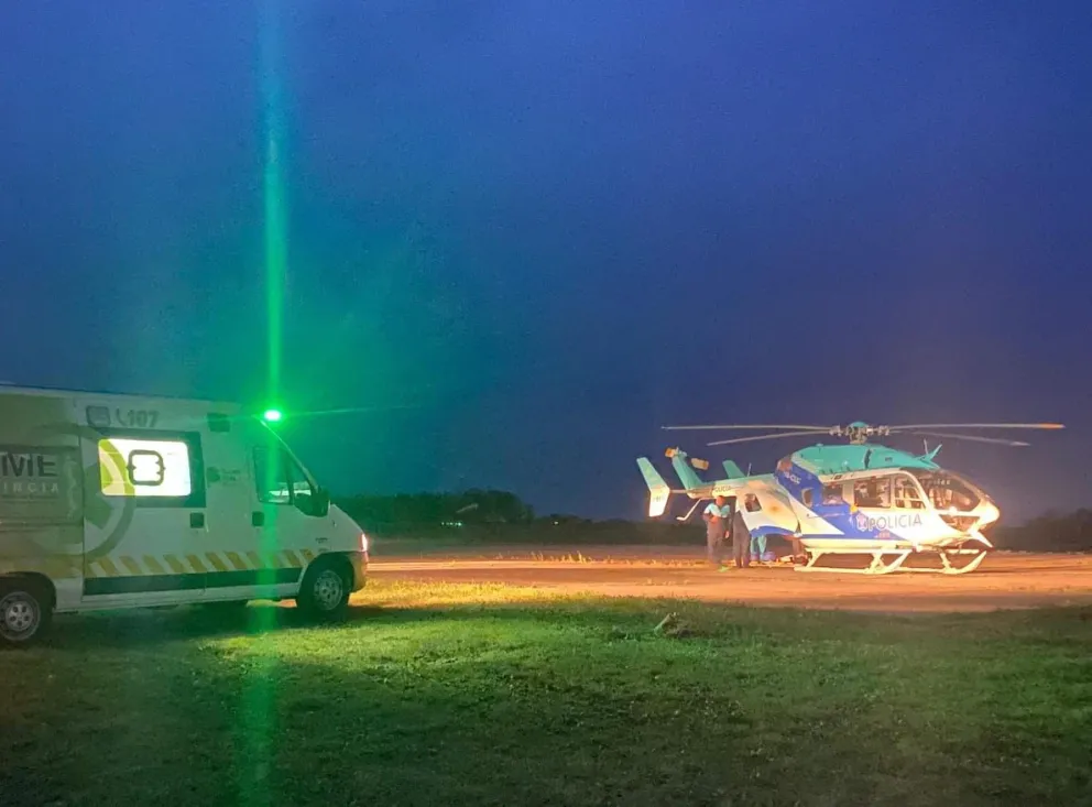 Vuelo sanitario: un helicóptero aterrizó en Bolívar para trasladar a un paciente al hospital El Cruce