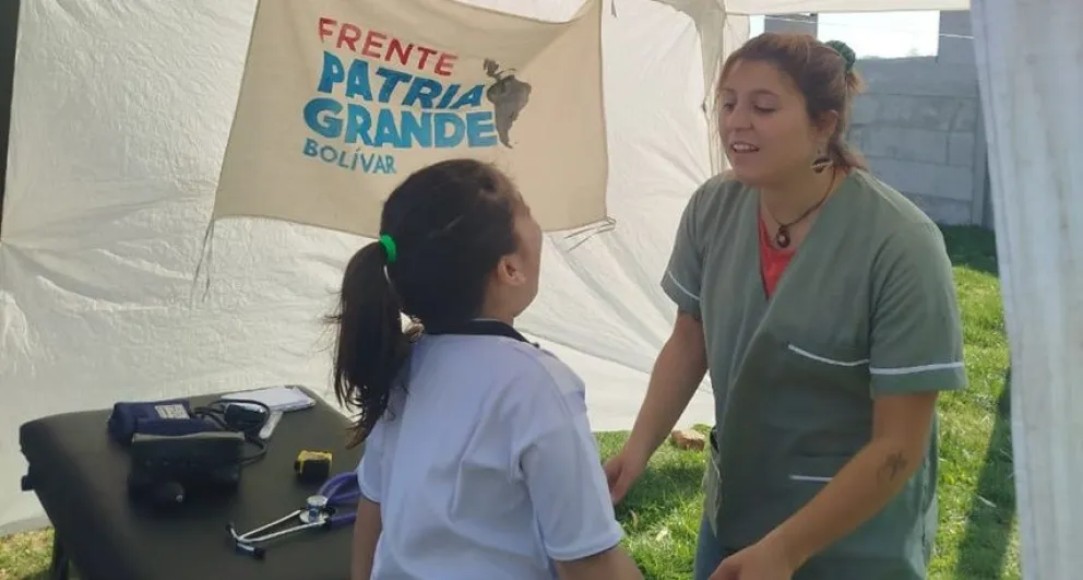 Brigada de salud y charla sobre el consumo de agua no potable en barrio La Portada