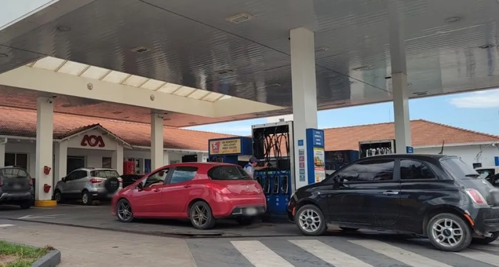 Llegó noviembre y subieron los combustibles: cuál es el nuevo valor de las naftas y el gasoil en Bolívar