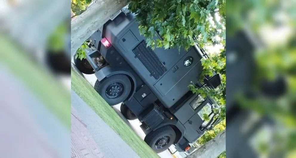 Un extraño vehículo recorrió las calles de Bolívar y despertó la curiosidad de los vecinos