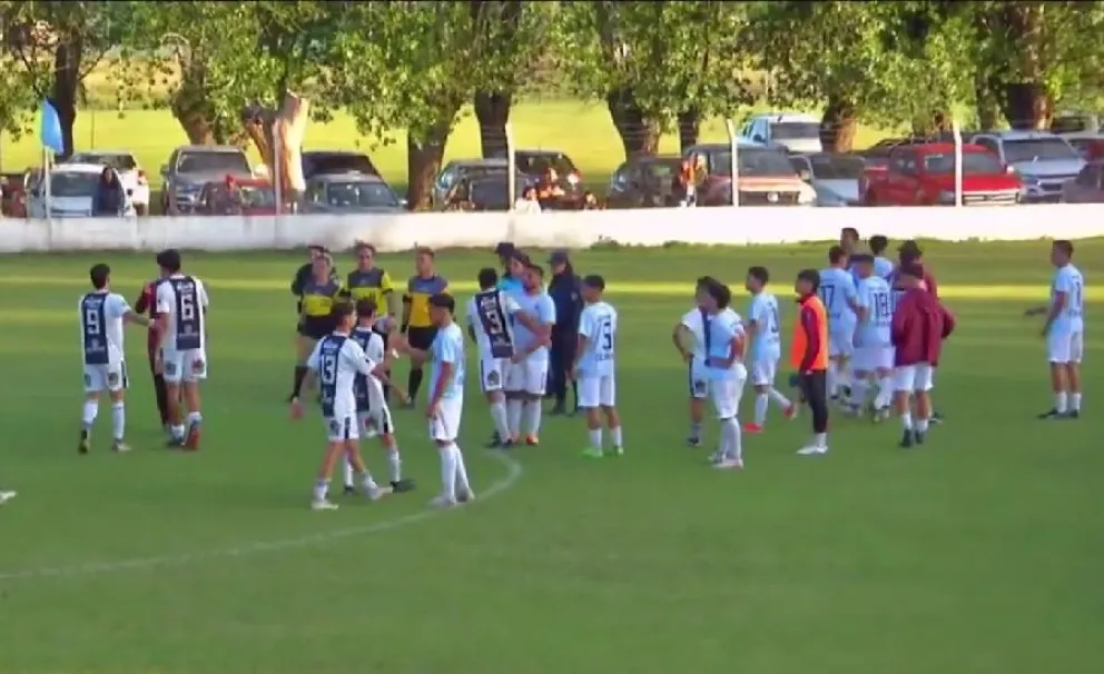 Balonpié ganó su zona y se clasificó a la Segunda Ronda del Torneo Regional Amateur