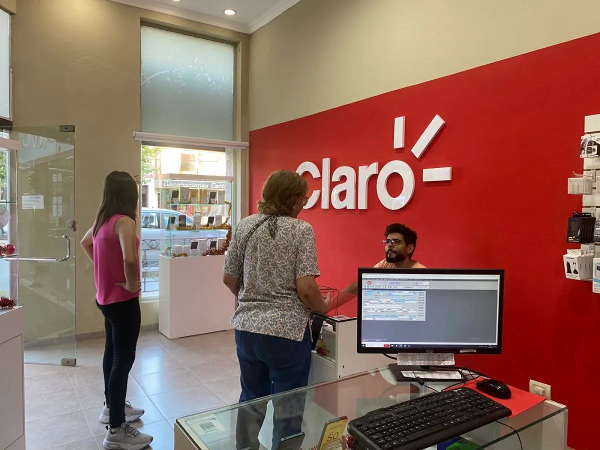 Claro Bol&iacute;var