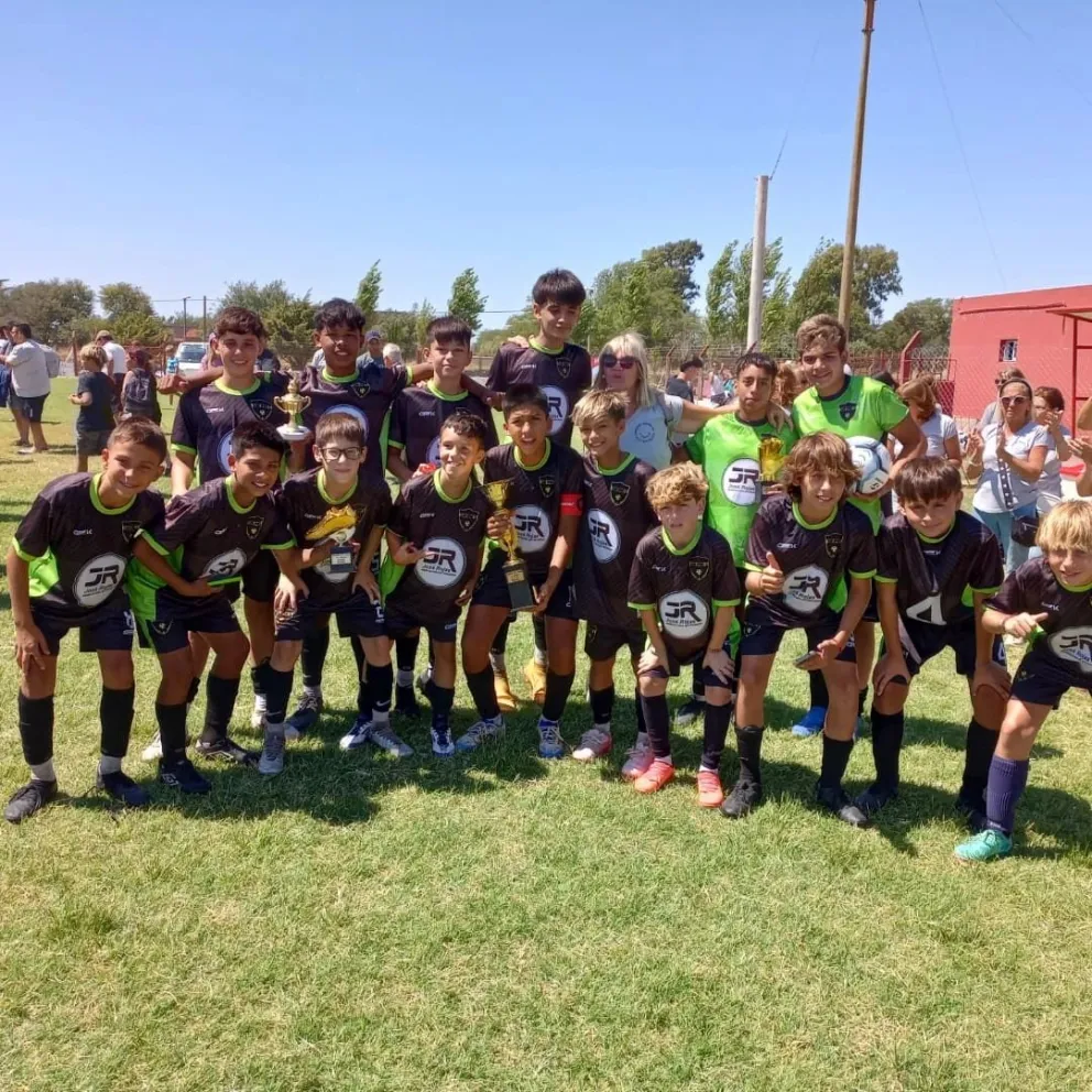 Foto portada: Empleados de Comercio 