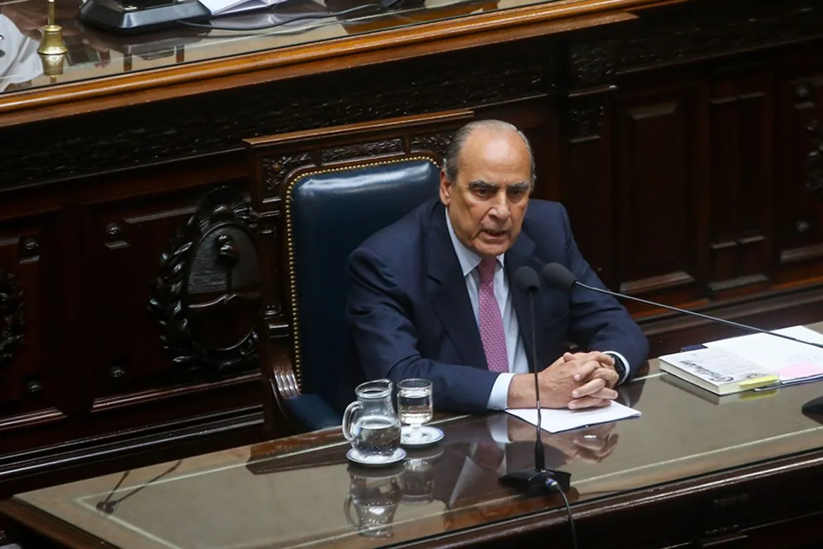 El gobierno vetar&iacute;a todas las medidas que atenten contra su objetivo de d&eacute;ficit cero.