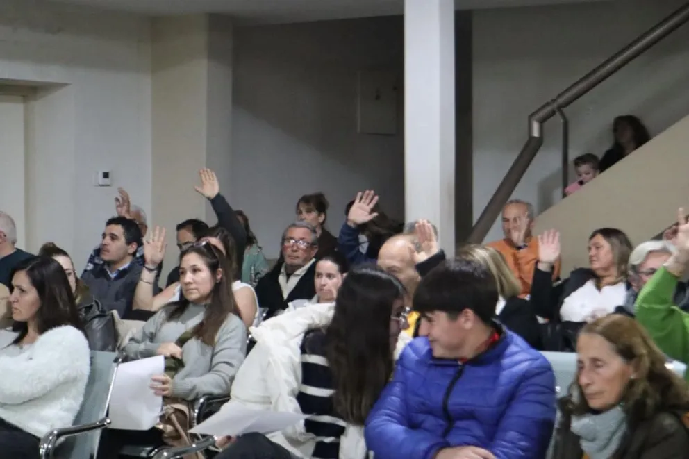 Asamblea Anual Ordinaria de la Cooperativa Eléctrica de Bolívar.