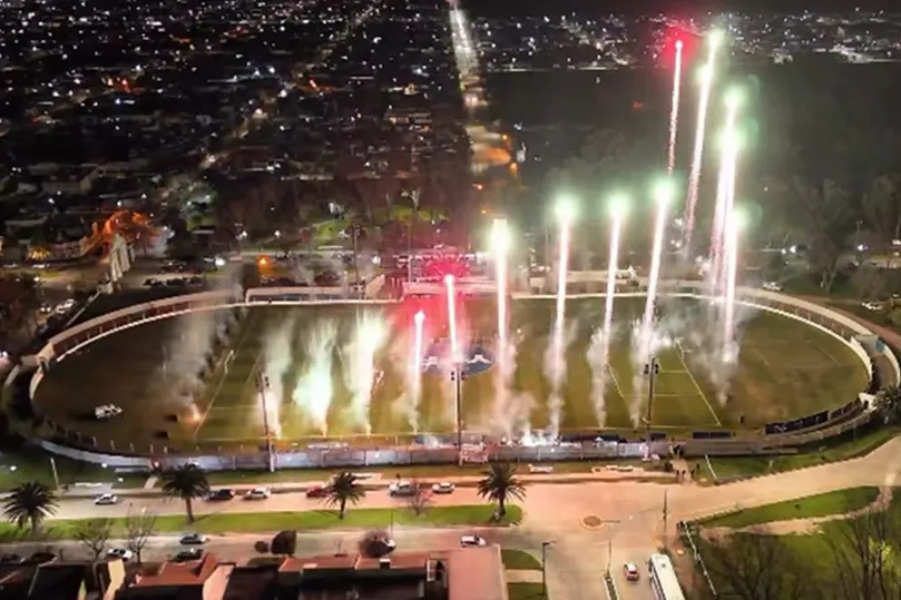 Imagen tomada de la transmisión oficial del partido. Crédito: Club Ciudad de Bolívar.