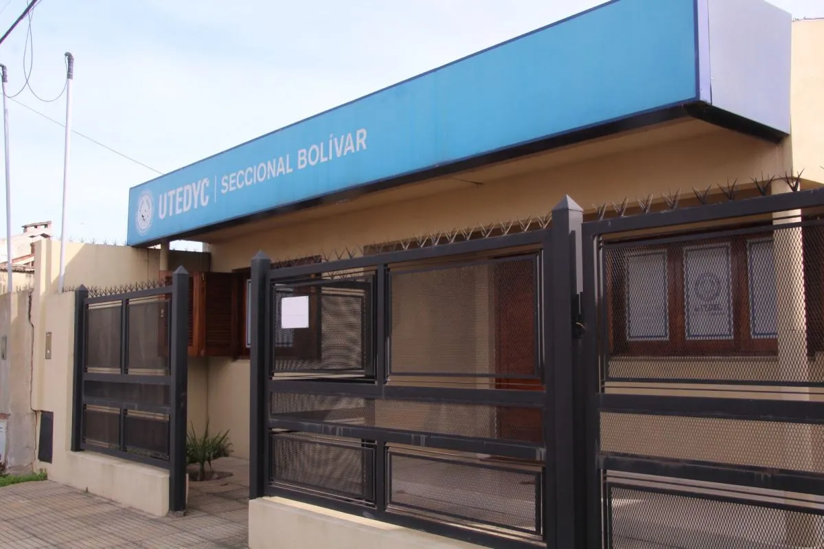 La sede de UTEDyC Bolívar está ubicada en calle Zapiola 574