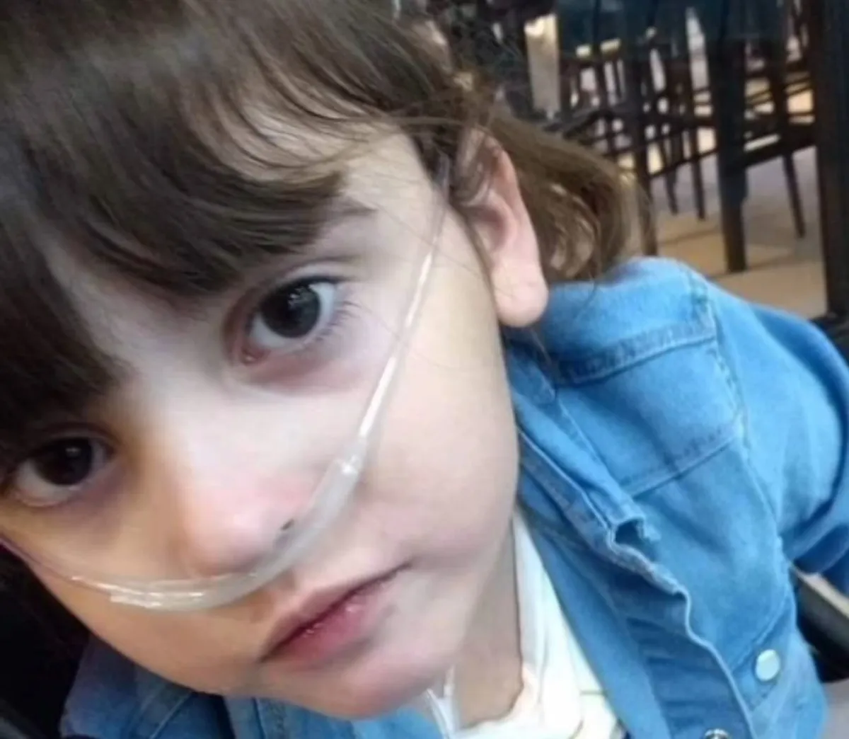 Alma, la niña de 11 años de Henderson que padece una discapacidad severa y una malformación congénita en el corazón