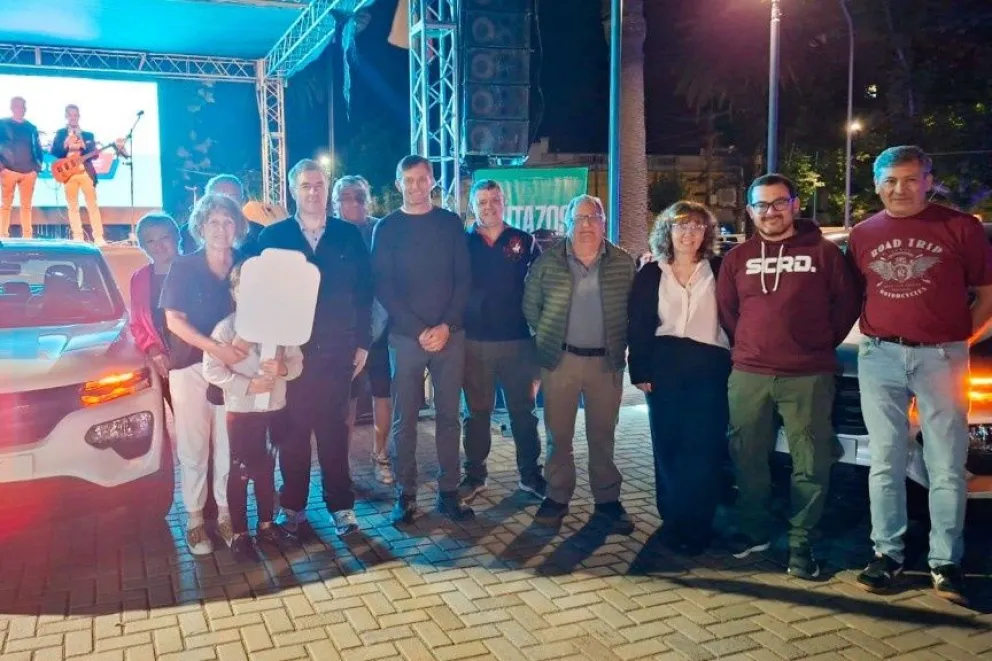 Fotos: Cámara Bolívar - FM10