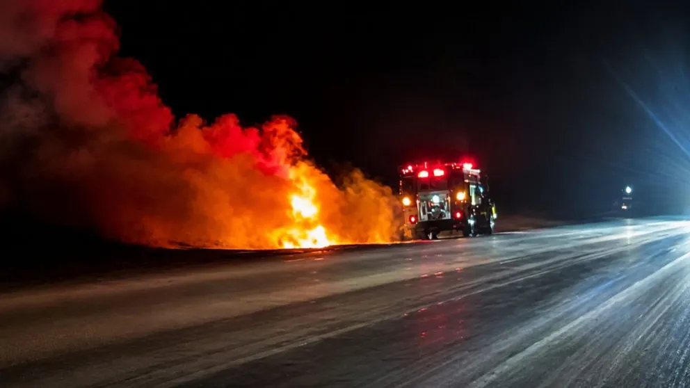 Incendio en la ruta 65 a la altura de Dudignac. Foto: La Trocha Digital