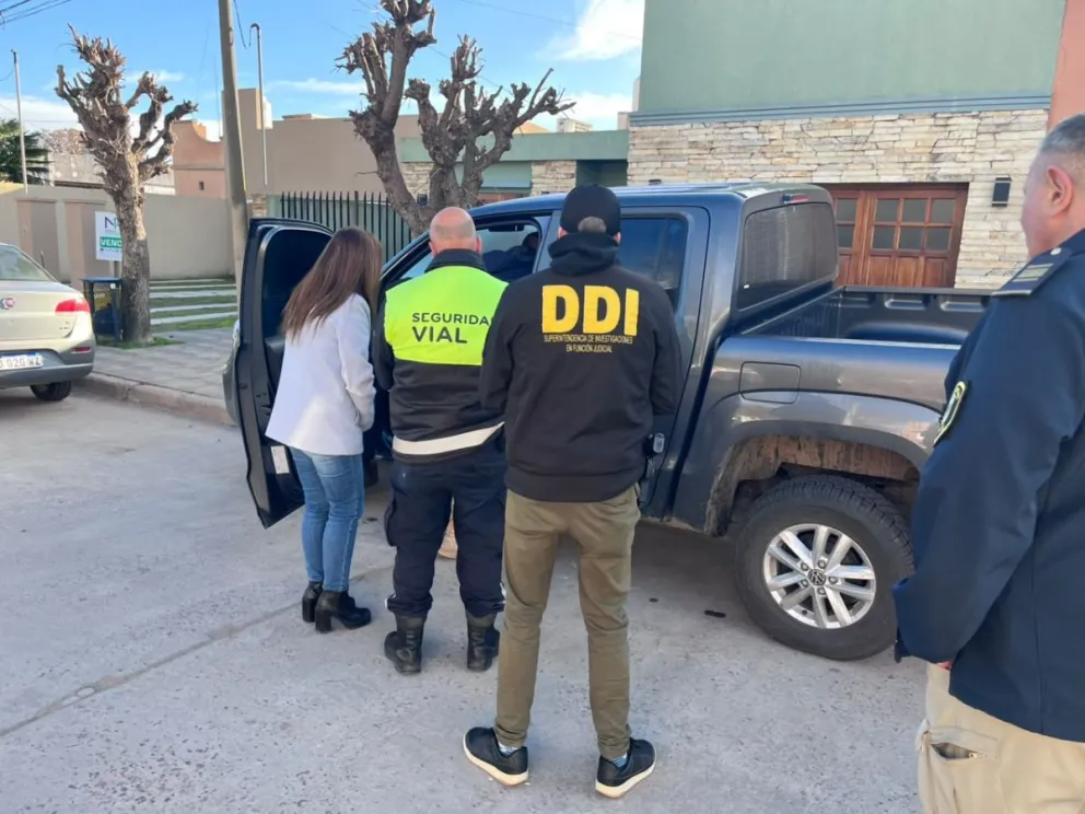 Foto del allanamiento realizado días atrás en el domicilio del acusado.