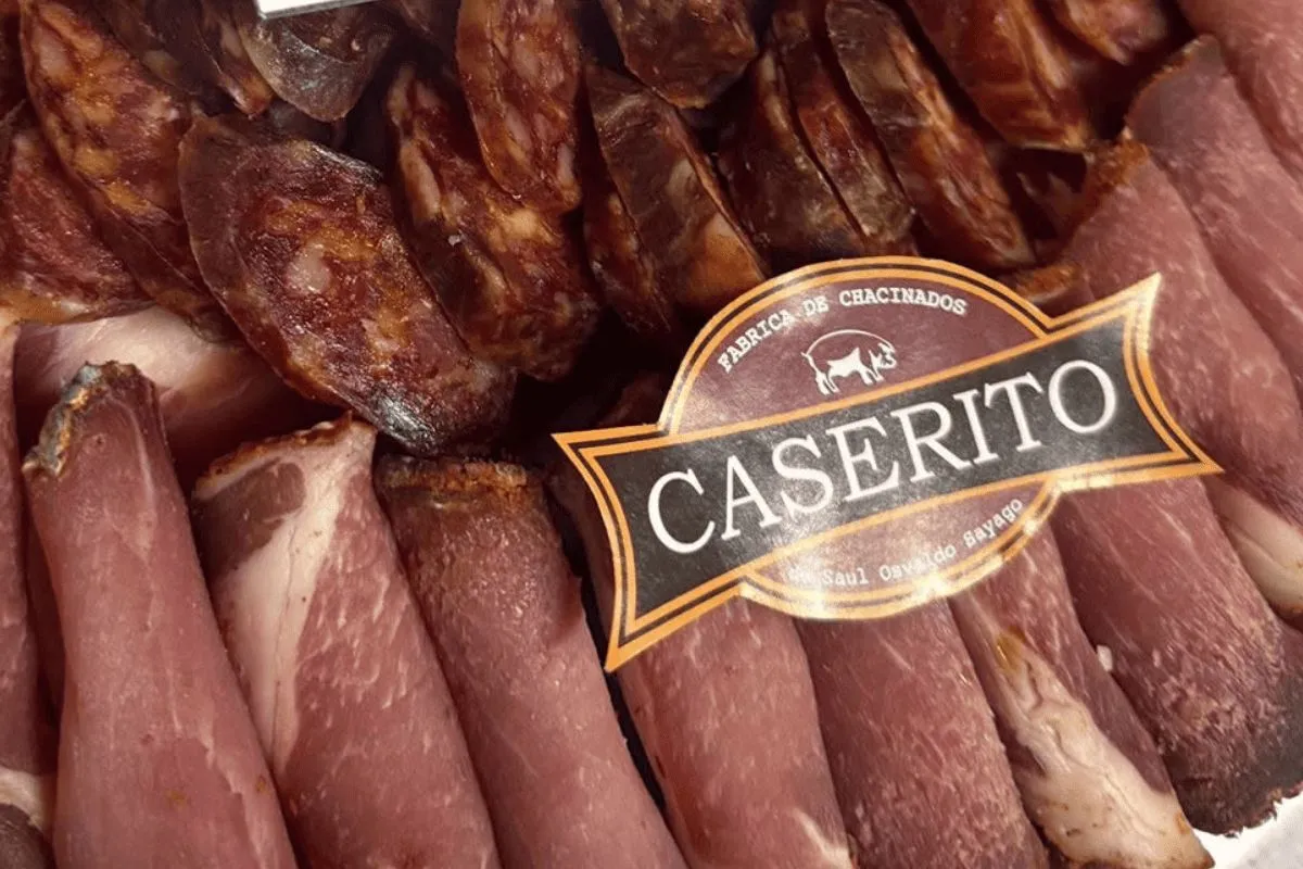 Polémica en Henderson por una alerta alimentaria sobre la picada Caserito: qué dijo la fábrica